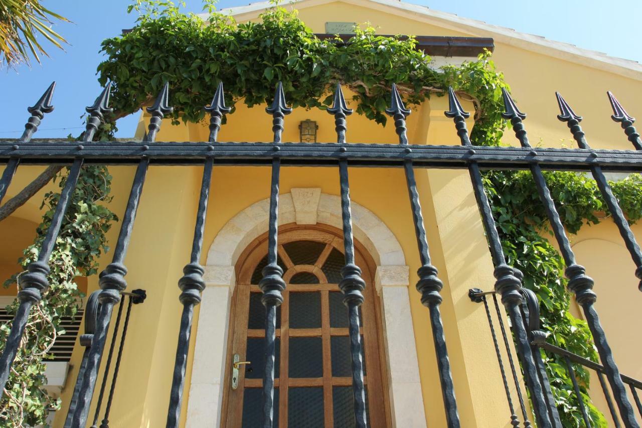 Vila Rojana 沃迪切 外观 照片